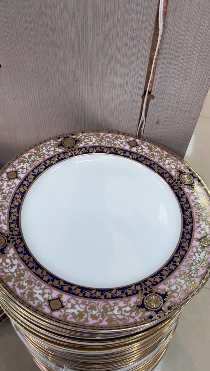 【闪购商品】瓷片10.5寸平盘1个微瑕  福利价