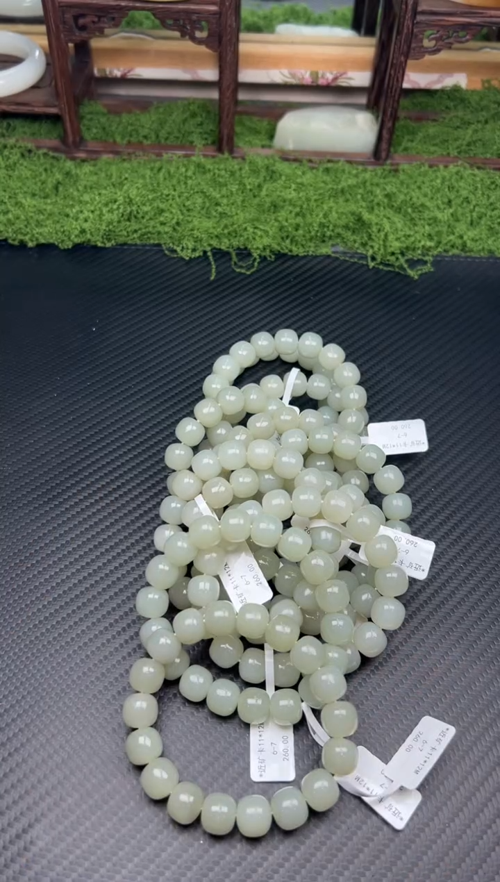 未镶嵌手串和田玉且末微色差近矿卡12多样性发货拍一发一