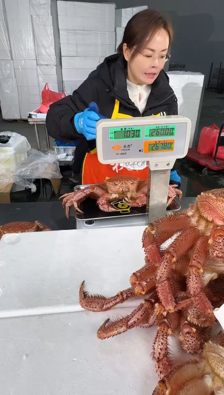 俄罗斯?****?冰鲜红毛蟹  乌市发货