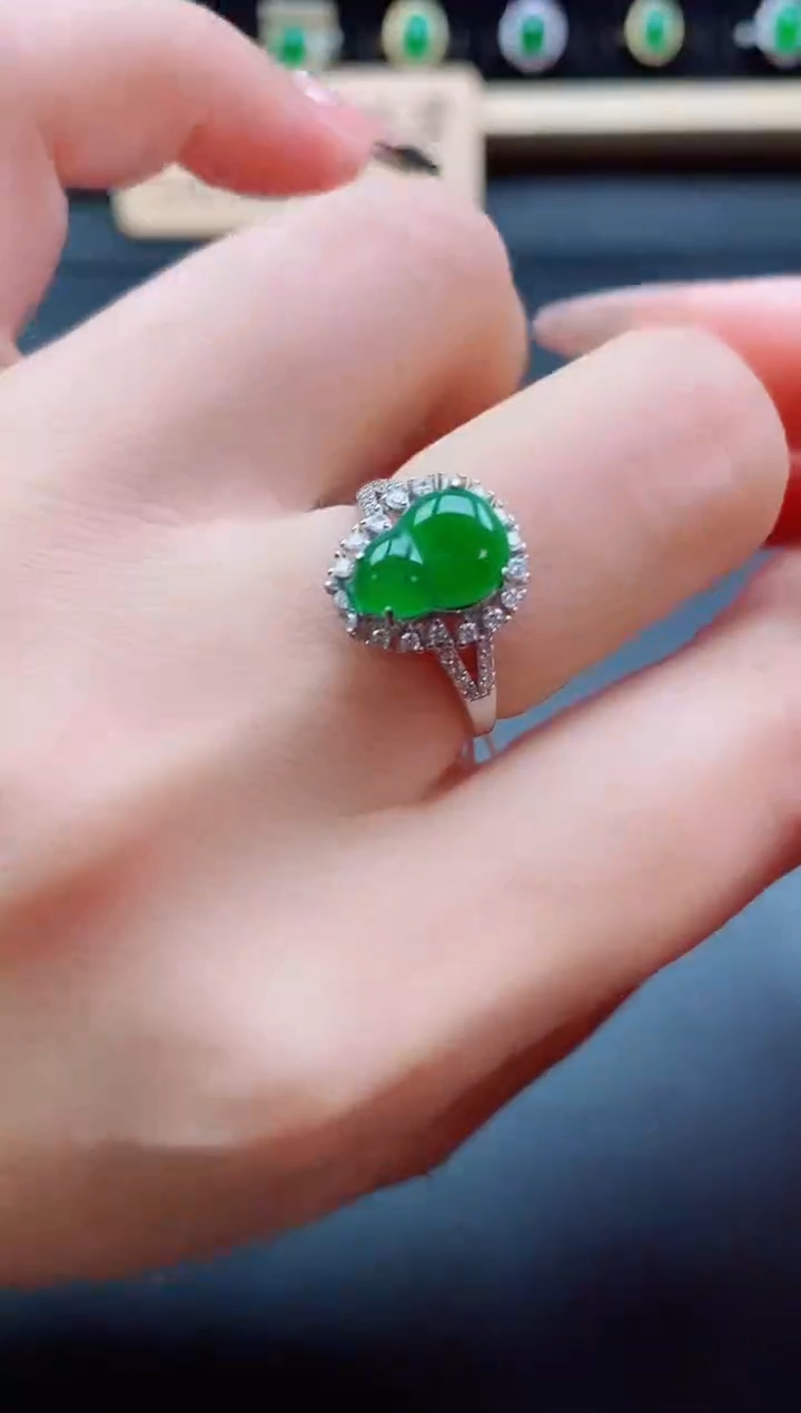 银S925镶嵌戒指翡翠1