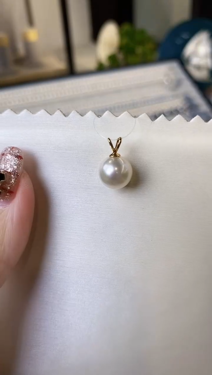 【闪购商品】海水珍珠吊坠(不含链)18K金镶嵌9-10海水珍珠吊坠