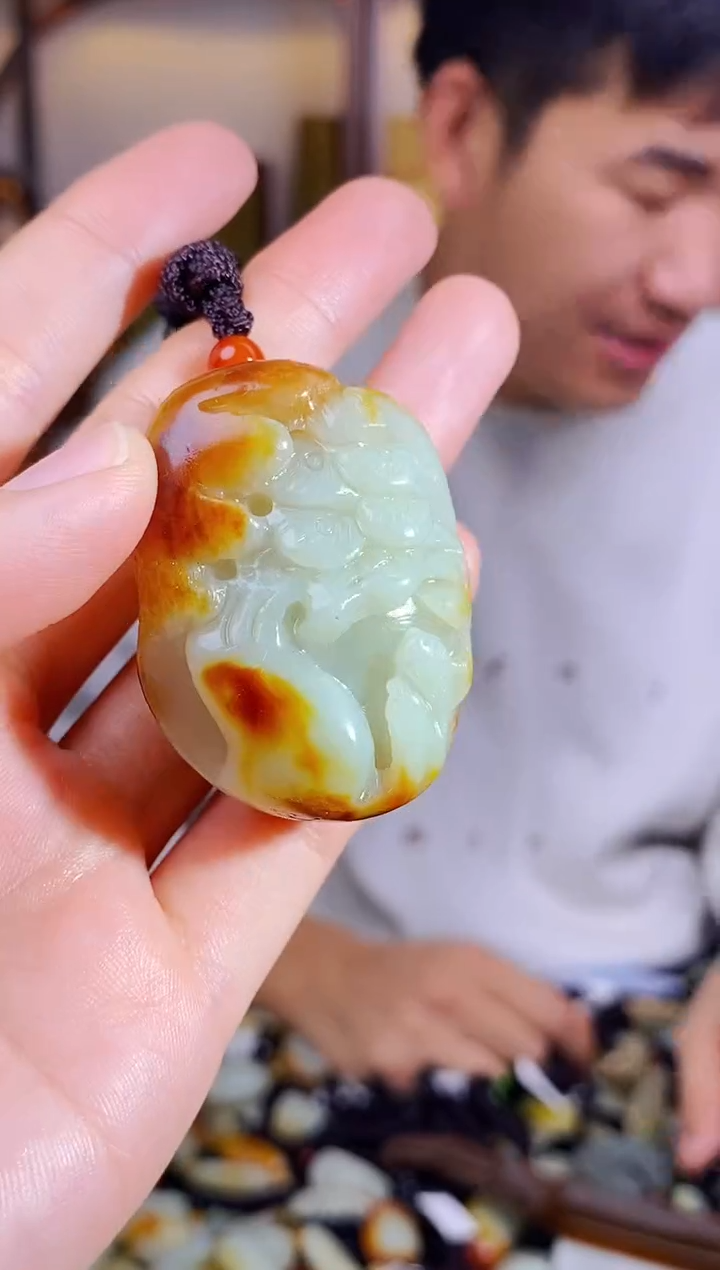 【闪购商品】和田玉颈饰未镶嵌1