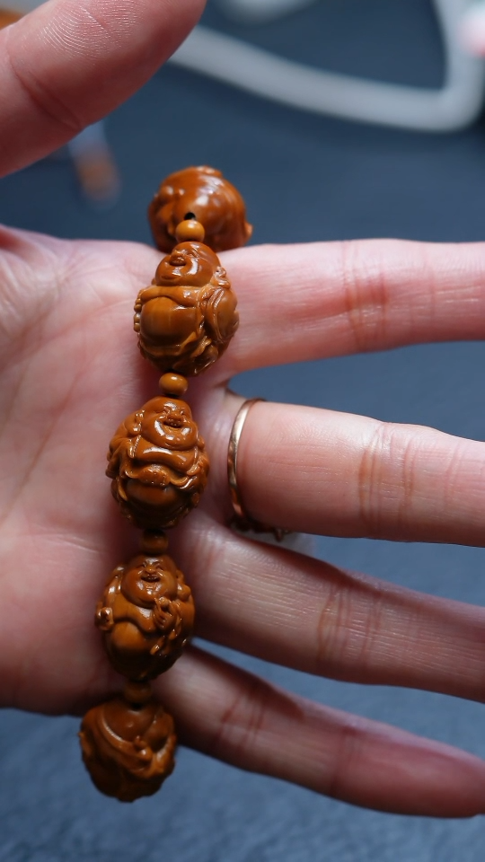 【闪购商品】橄榄核吊坠苏工橄榄核