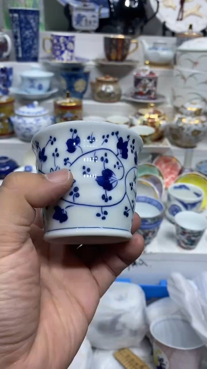 玉*闪购脚本-1762306398000