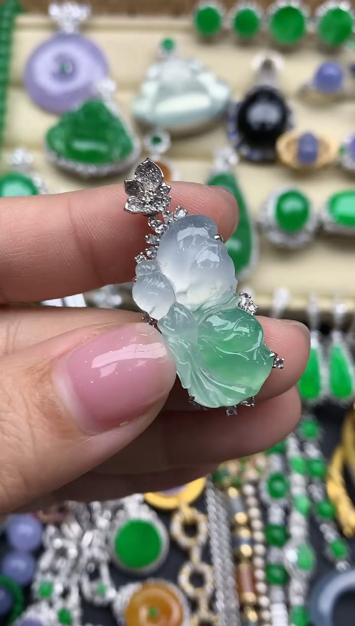 【闪购商品】翡翠颈饰18K金镶嵌662-中国好珍宝