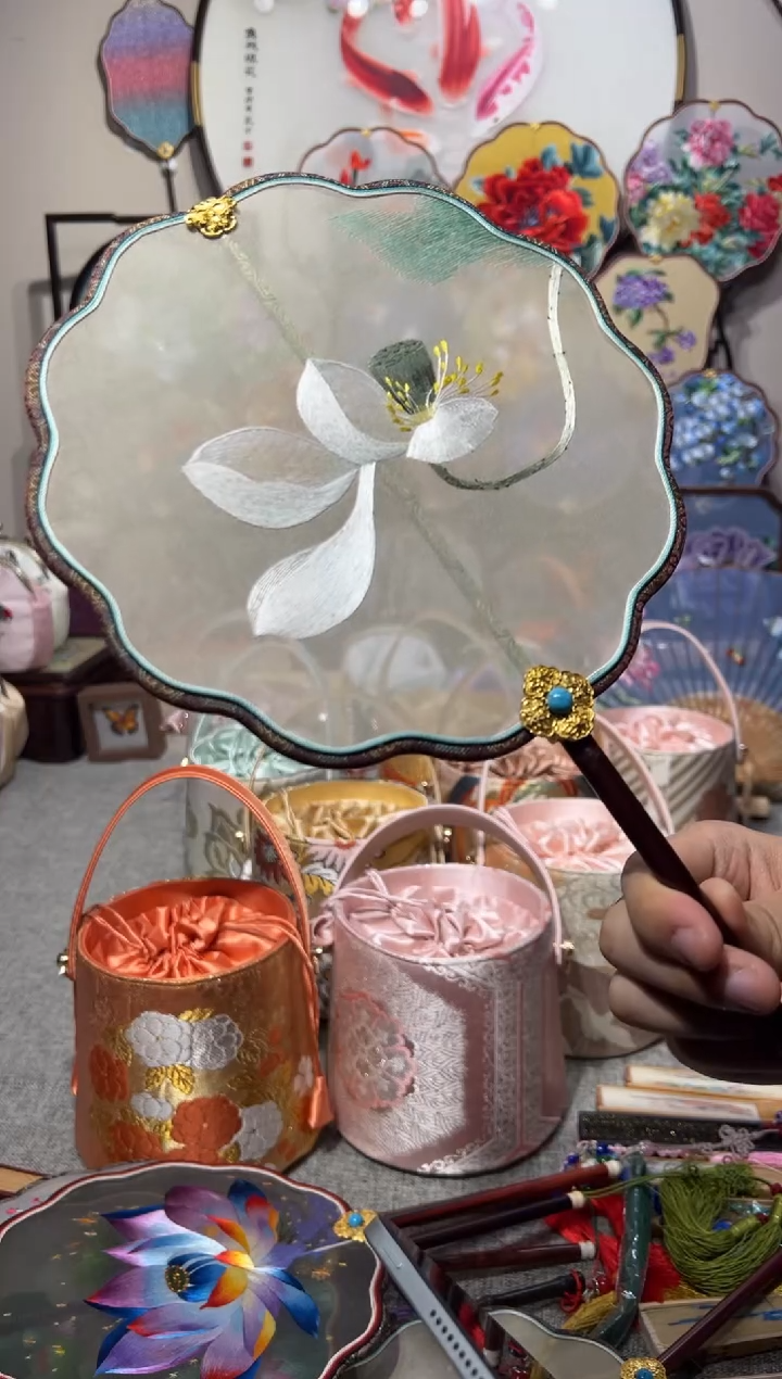 刺绣纯手工苏绣艺术品