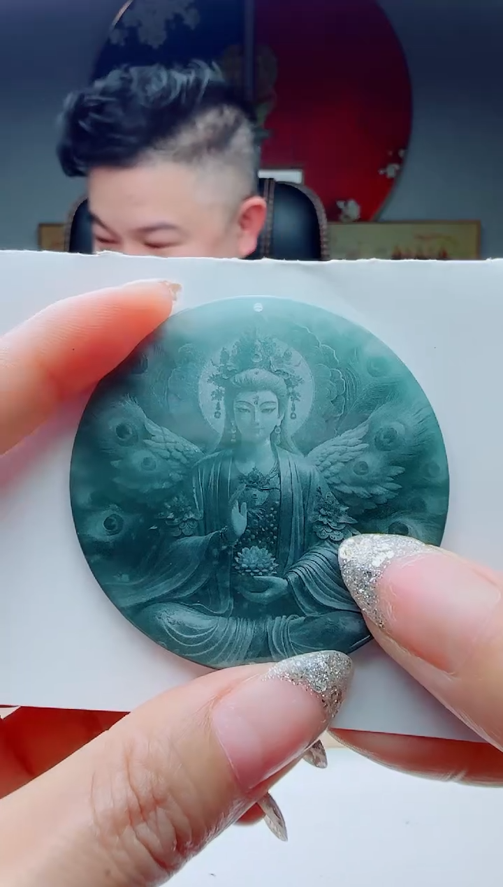 颈饰未镶嵌翡翠多样性发其一