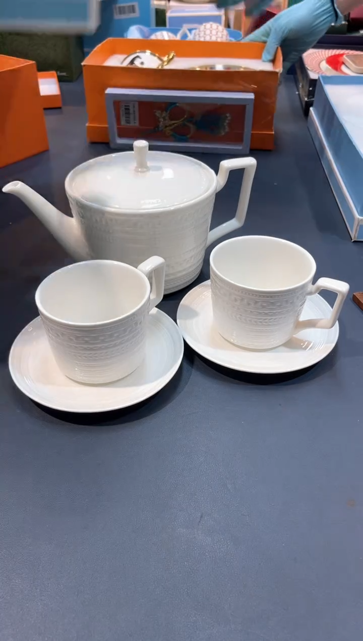 【闪购商品】碗S557全场正品，京东包邮