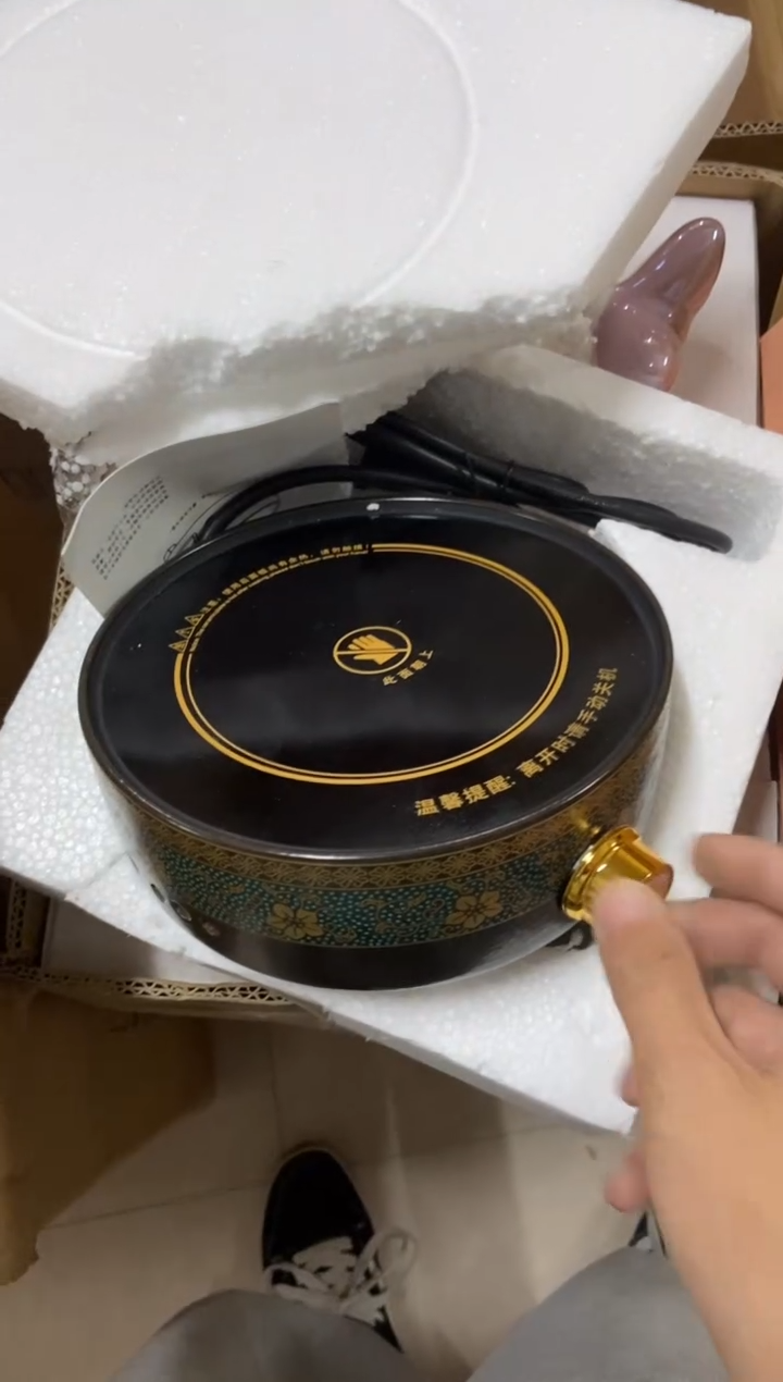 无运费险有瑕疵的摄影的产品有使用过的痕迹有点脏介意勿拍