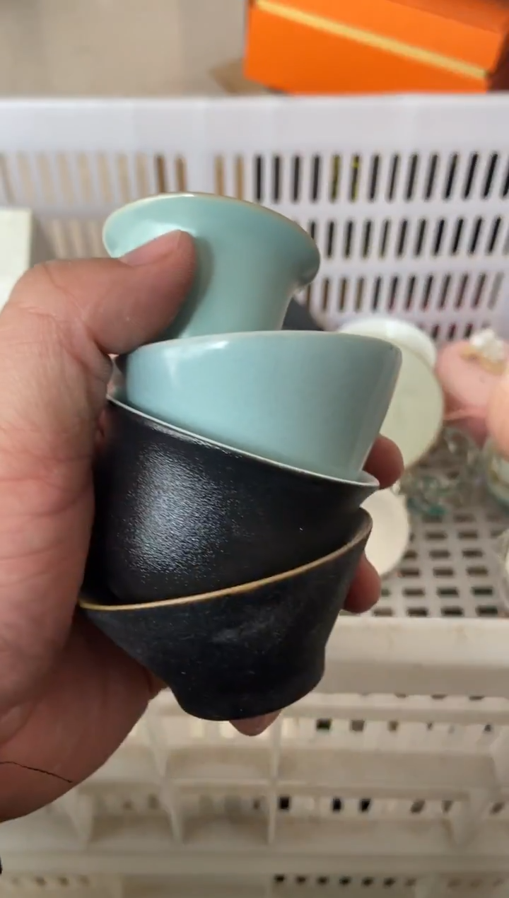 杯无运费险有瑕疵的摄影的产品有使用过的痕迹有点脏介意勿拍