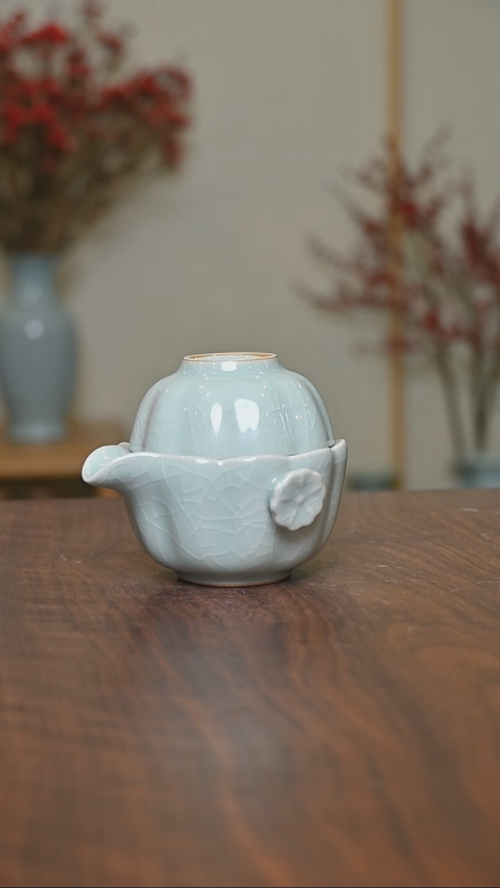 【闪购商品】其他莲花快客 微瑕粉青釉 朱家款