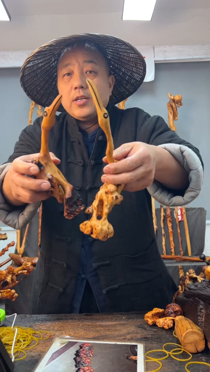 【闪购商品】黑果木其他黑果木296