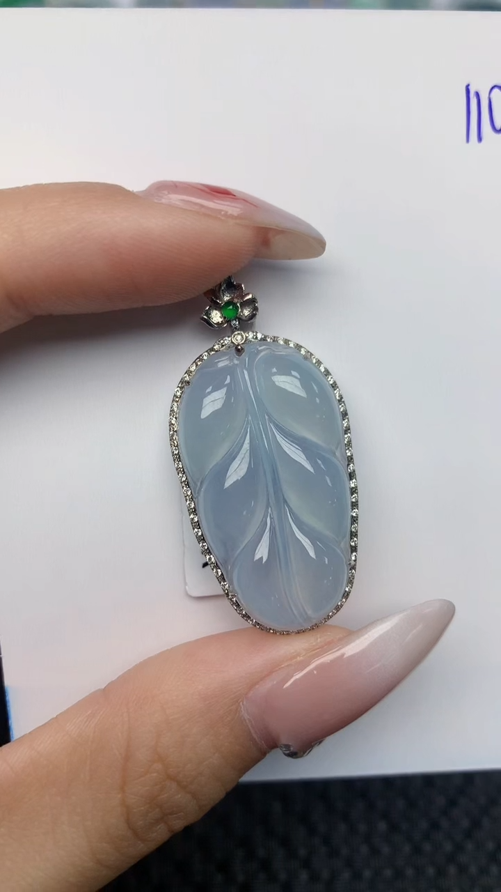 【闪购商品】翡翠颈饰18K金镶嵌Melody110