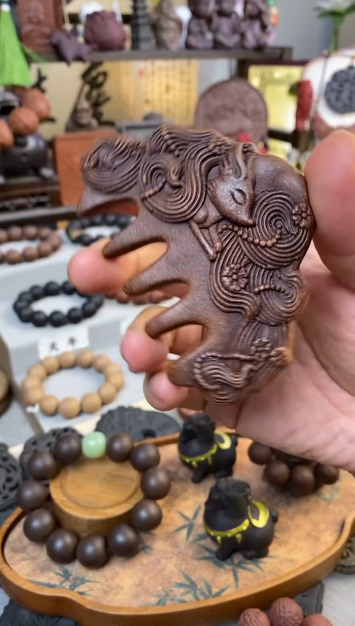 泥塑慈禧发美合香梳