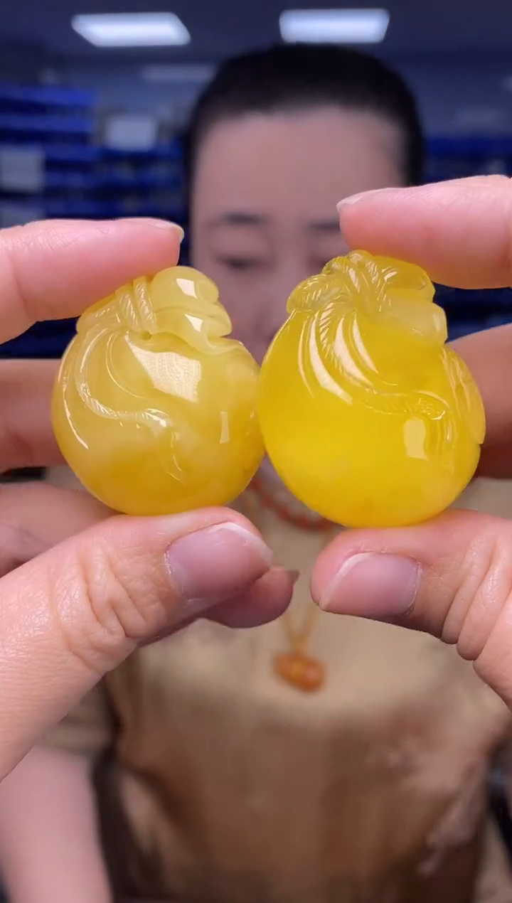 蜜蜡吊坠(不含链)未镶嵌多样性发货发其一 