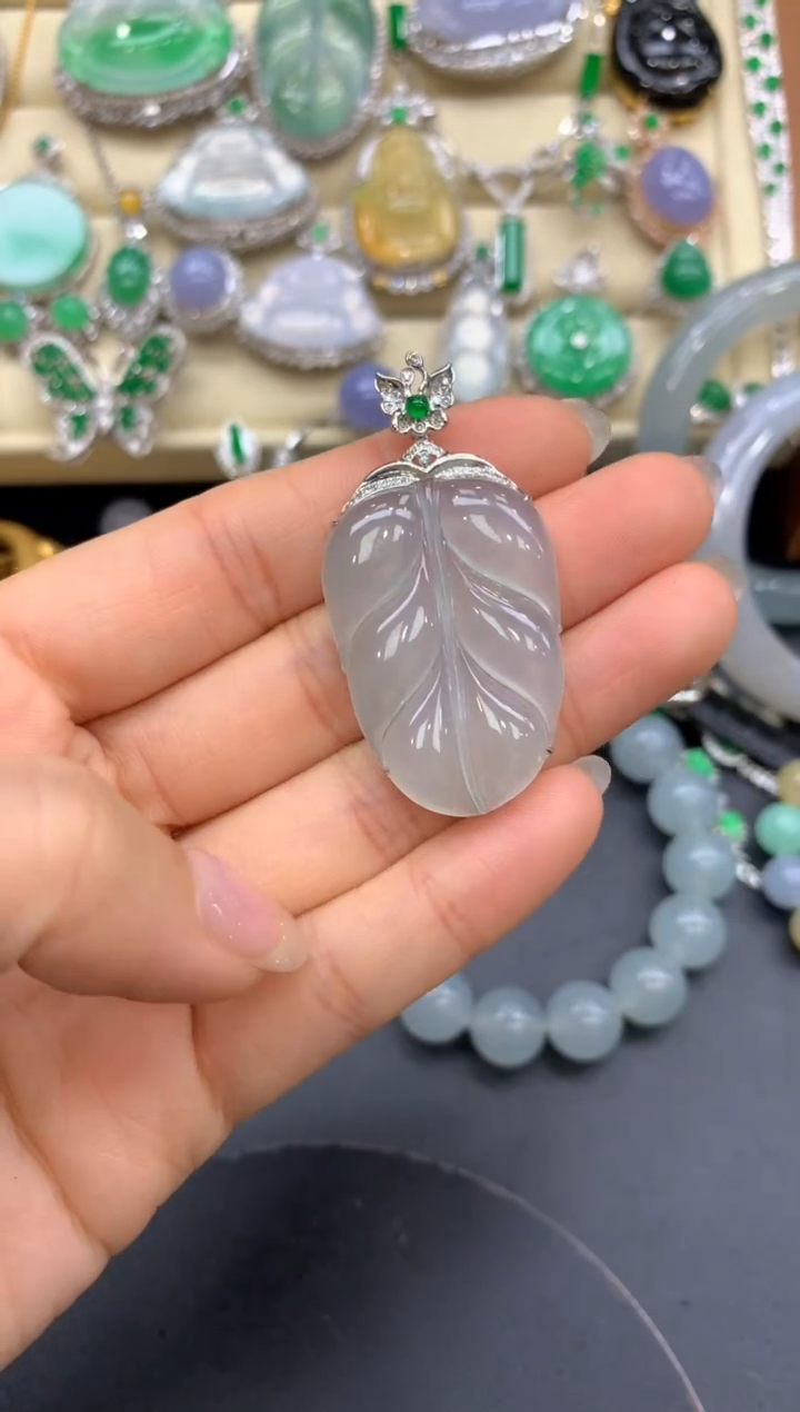 【闪购商品】翡翠颈饰18K金镶嵌333-中国好珍宝