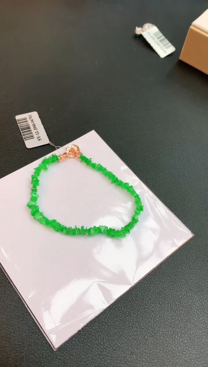 【闪购商品】翡翠手链未镶嵌赠礼盒证书 珍珍