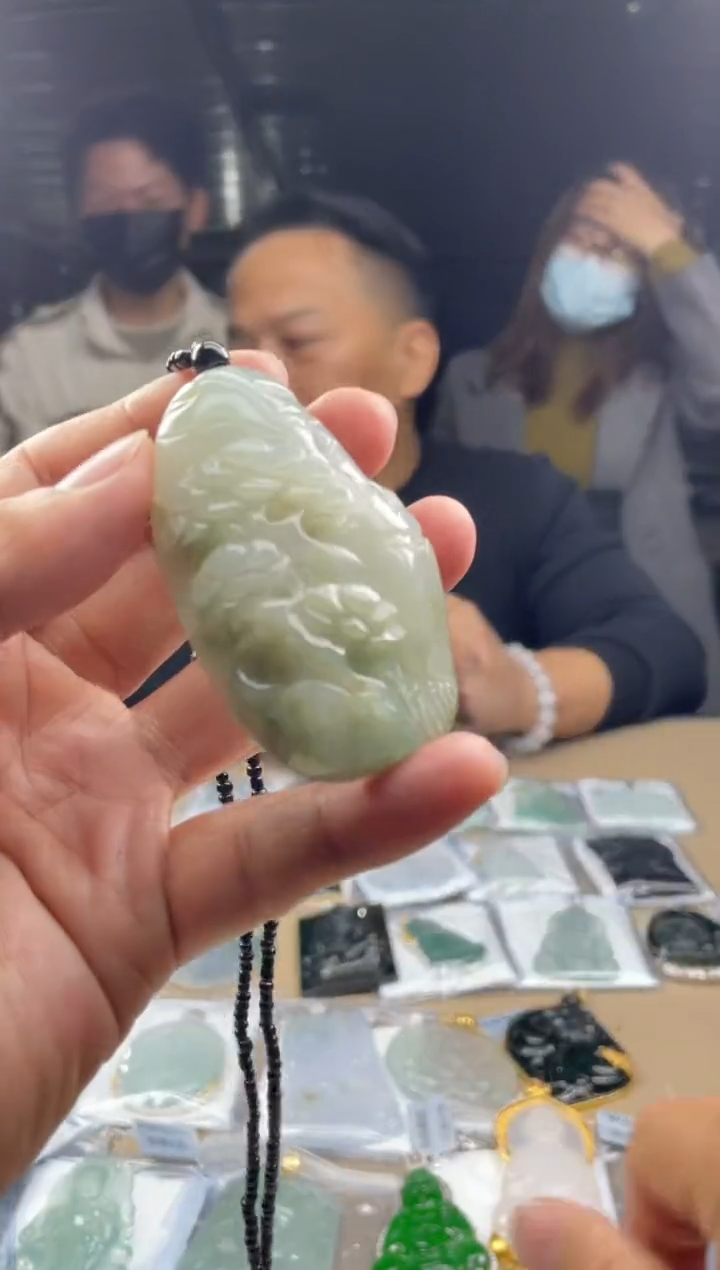 【闪购商品】定制翡翠未镶嵌       3647