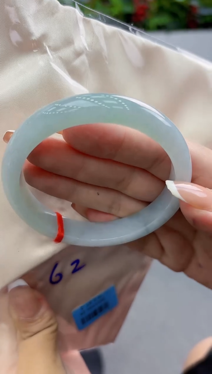 【闪购商品】翡翠手镯未镶嵌翡翠手镯