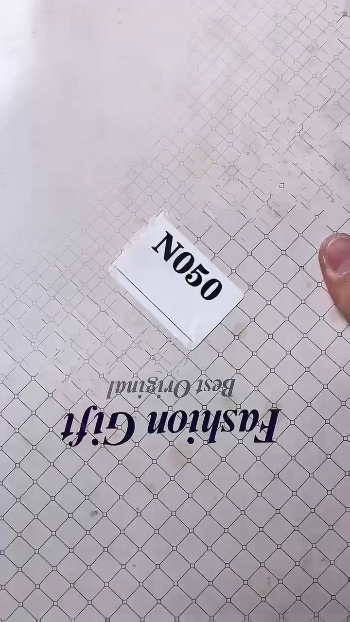 瓷片瑞****厅默认微瑕回流古瓷050