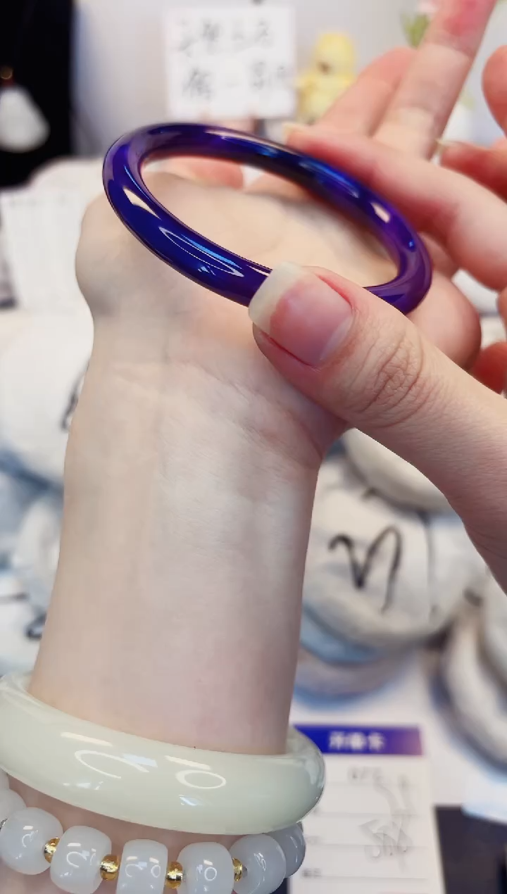 【闪购商品】石英质玉手镯未镶嵌77-玛瑙-圈口58