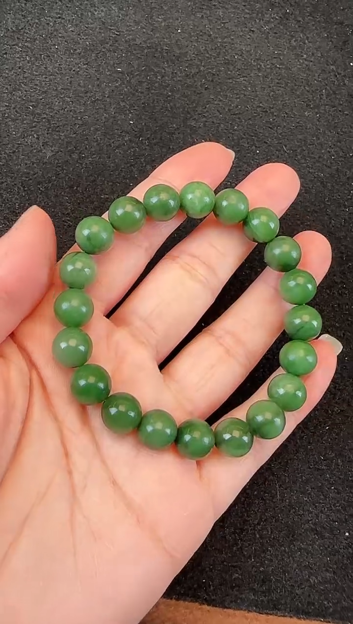 未镶嵌手串和田玉卡10