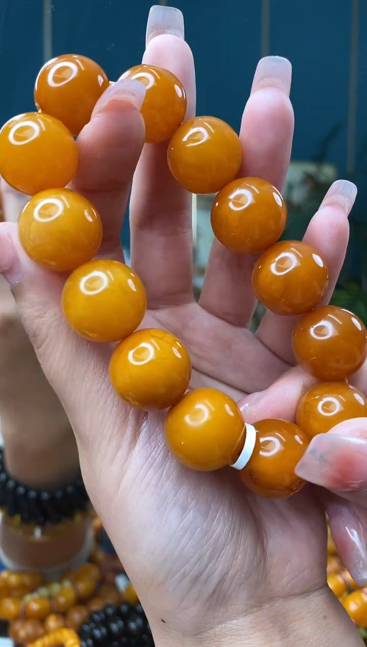 【闪购商品】琥珀裸石未镶嵌2/16微瑕21