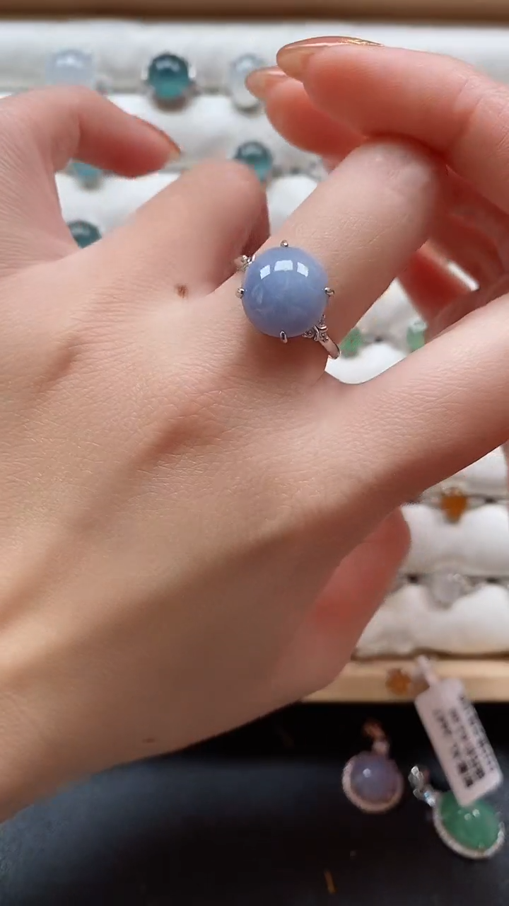 【闪购商品】翡翠戒指银S925镶嵌一物一证一礼盒