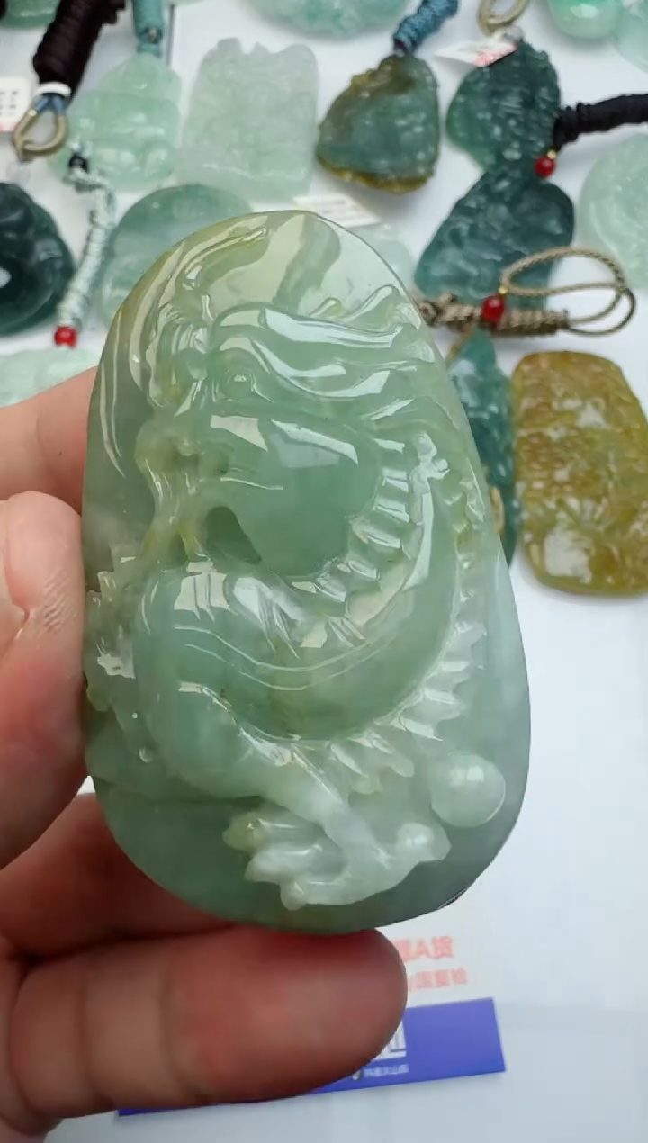 【闪购商品】翡翠吊坠(不含链)未镶嵌11111111111