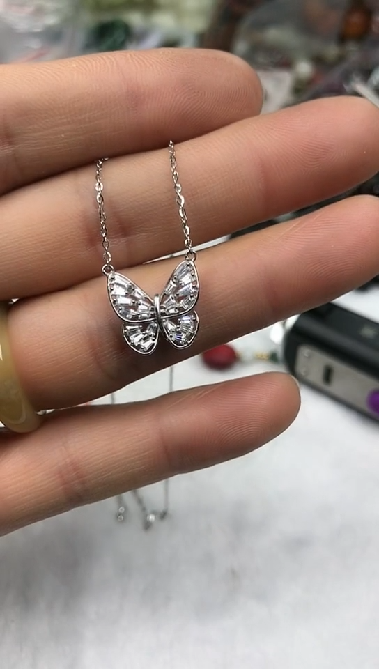 【闪购商品】锆石以实物为准银S925镶嵌蝴蝶