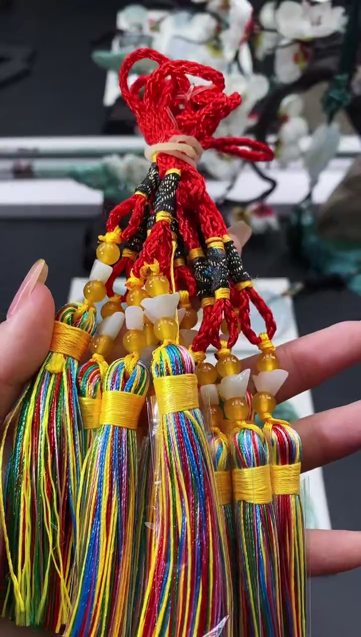 【闪购商品】翡翠颈饰未镶嵌天然缅甸翡翠A货随机发一件