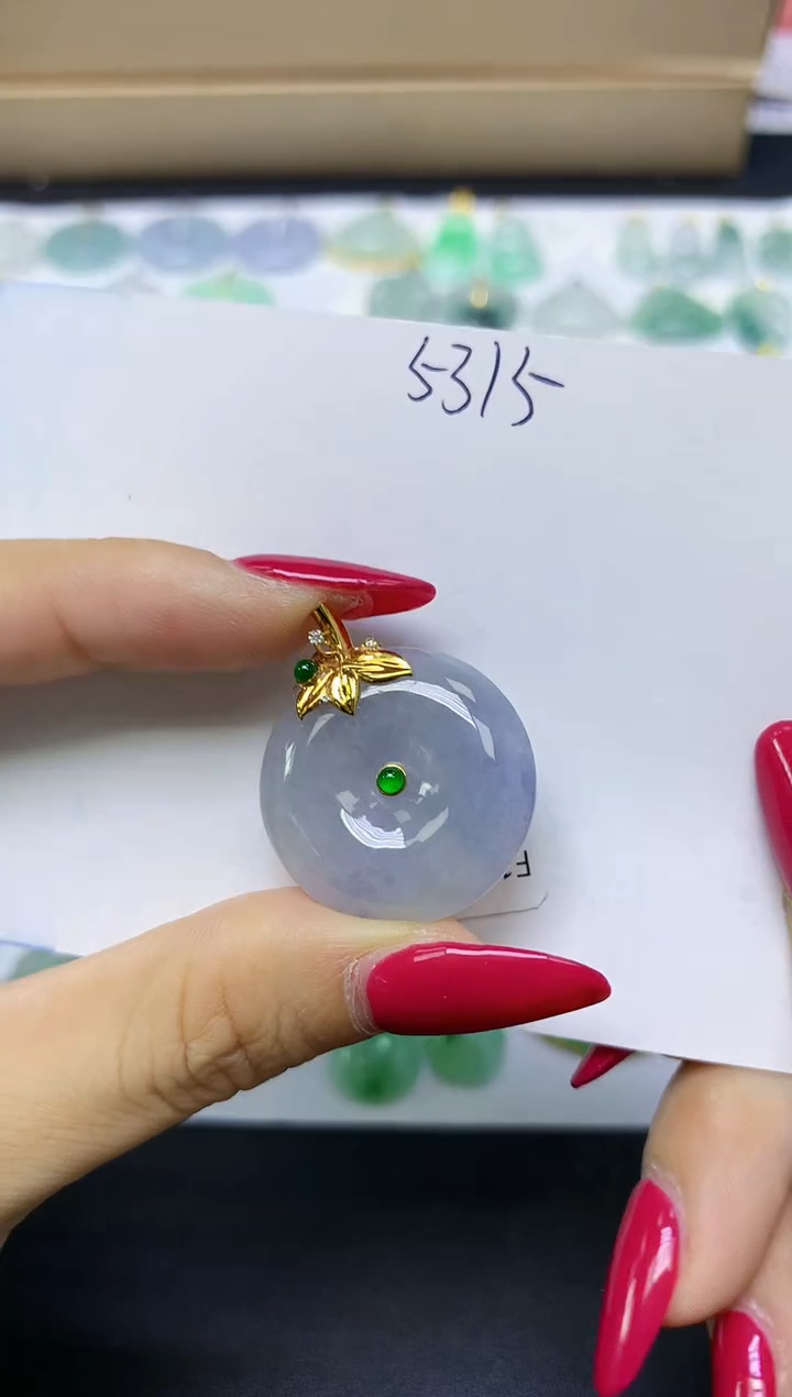 颈饰18K金镶嵌翡翠天然缅甸A货翡翠百元以上9元证书费自理