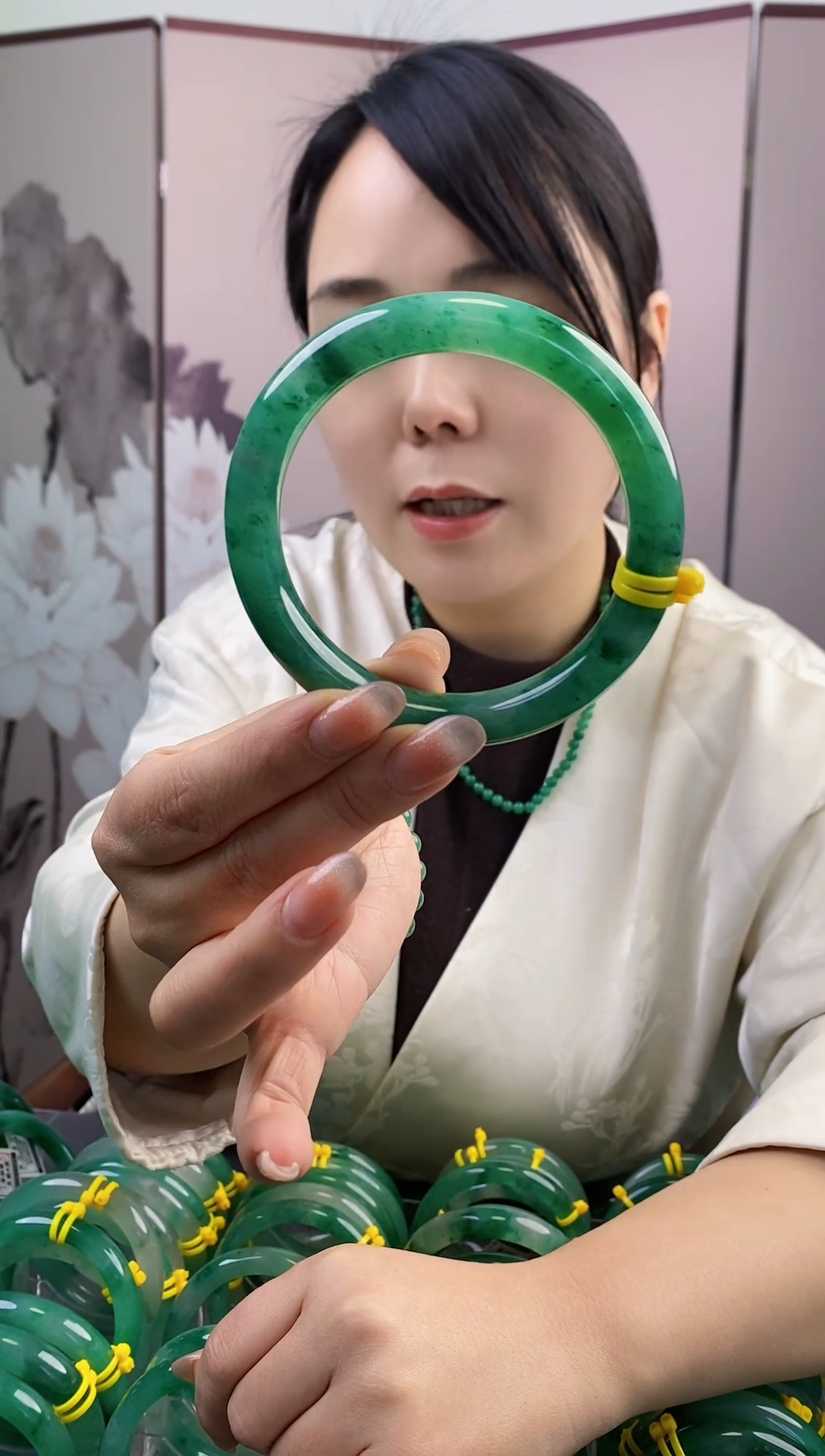 【闪购商品】石英质玉手镯未镶嵌45