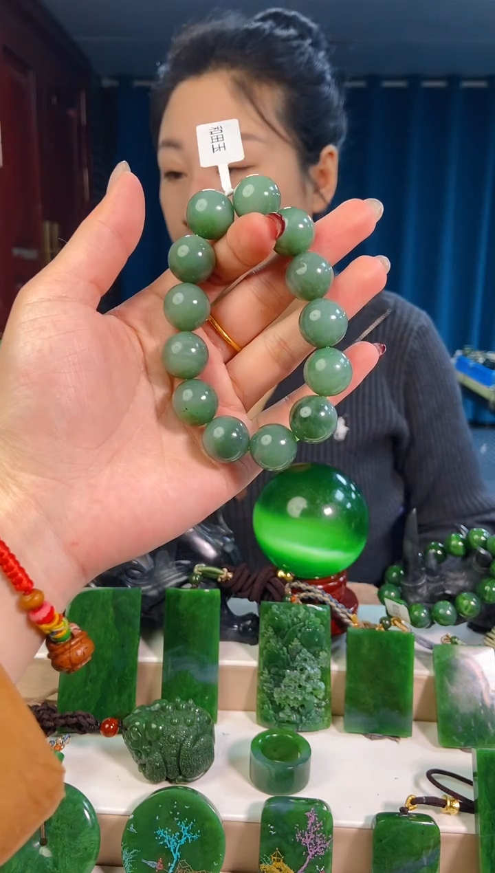 【闪购商品】和田玉挂件未镶嵌1