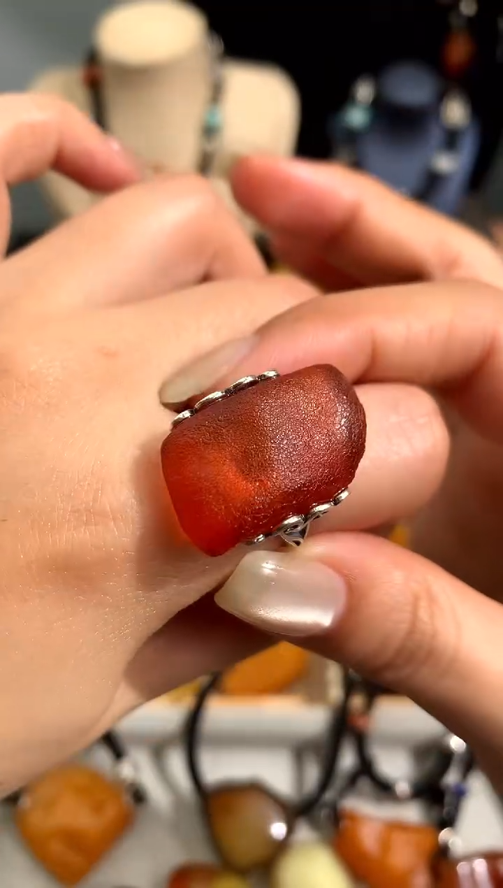 【闪购商品】蜜蜡裸石未镶嵌似玉