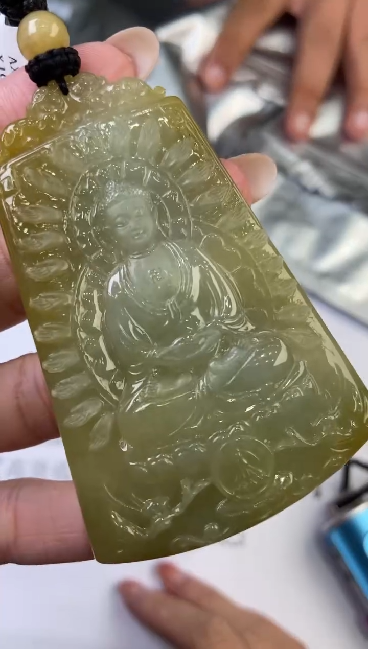 翡翠挂件未镶嵌290830   