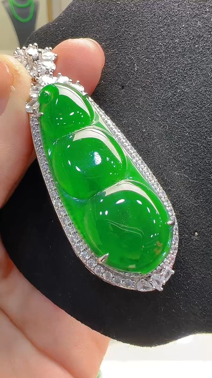 【闪购商品】翡翠吊坠(不含链)银S925镶嵌多样性发货拍一发一