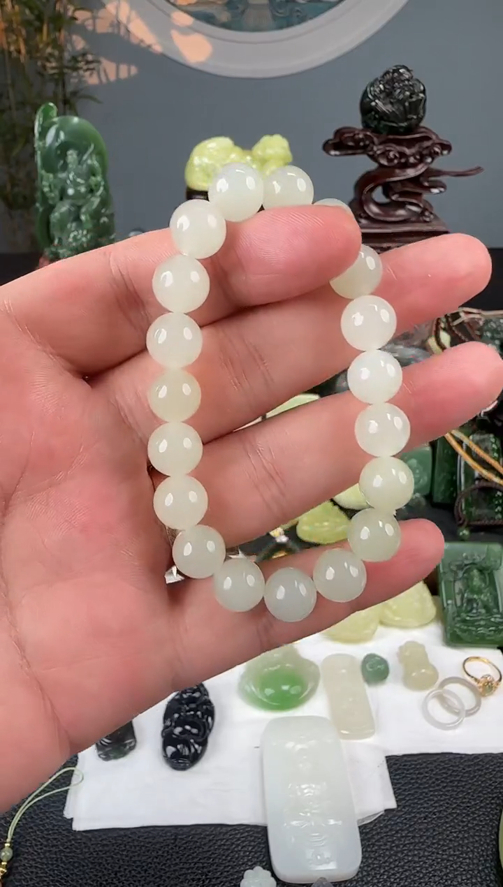 和田玉未镶嵌颈饰和田玉