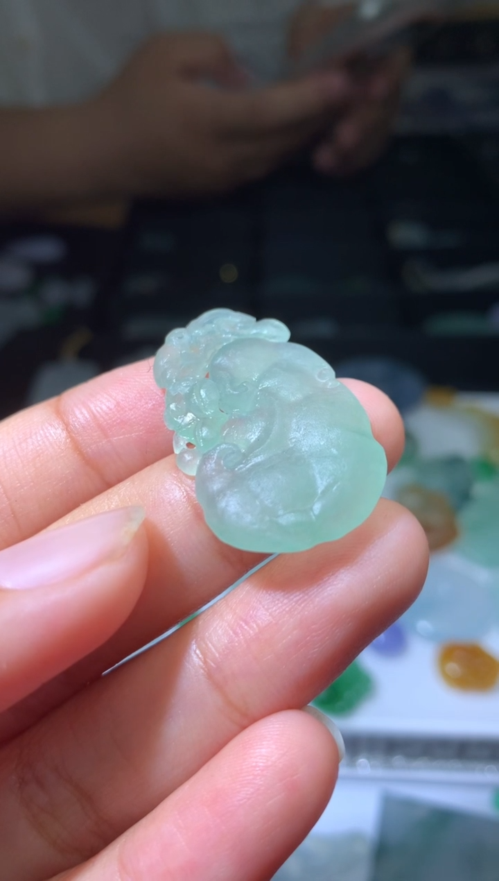 定制翡翠未镶嵌毛货