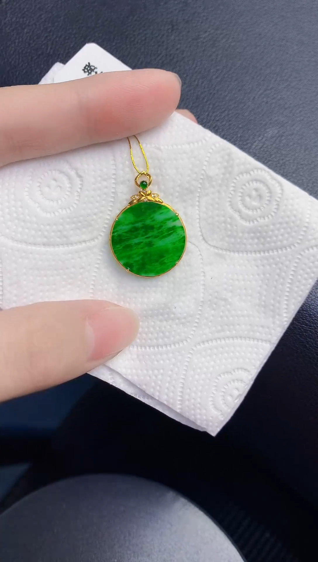 颈饰18K金镶嵌翡翠天然翡翠缅甸A货