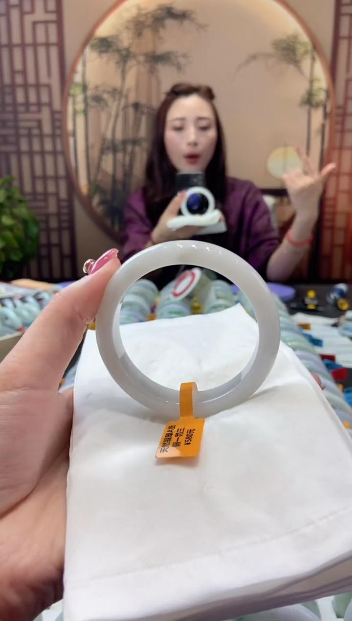 【闪购商品】翡翠手镯未镶嵌00006060