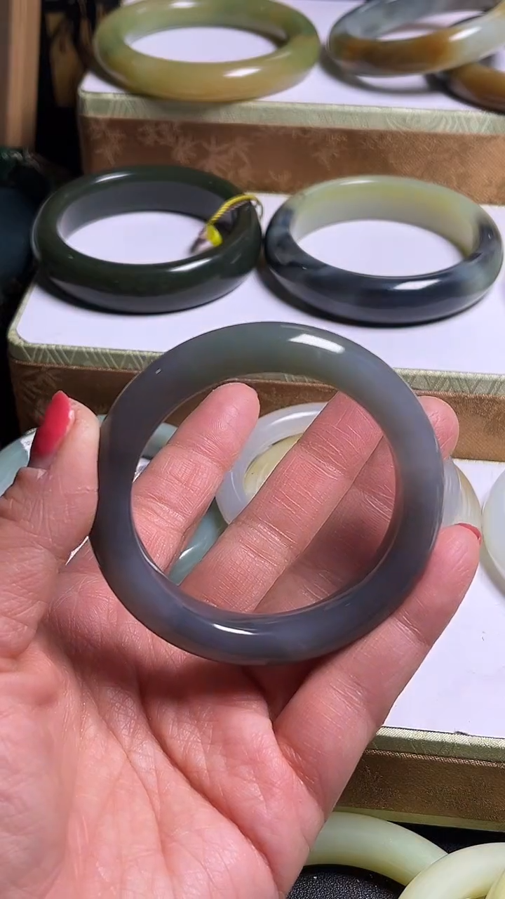 【闪购商品】和田玉手镯未镶嵌青海紫翠53.7