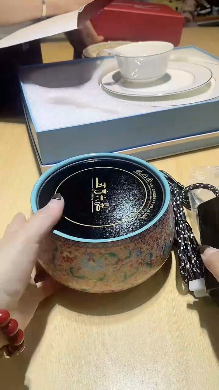 【闪购商品】瓷片锅碗瓢盆一件不剩