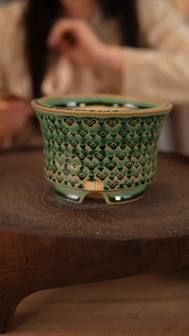 【闪购商品】红陶2-26-647默认有瑕口10.5