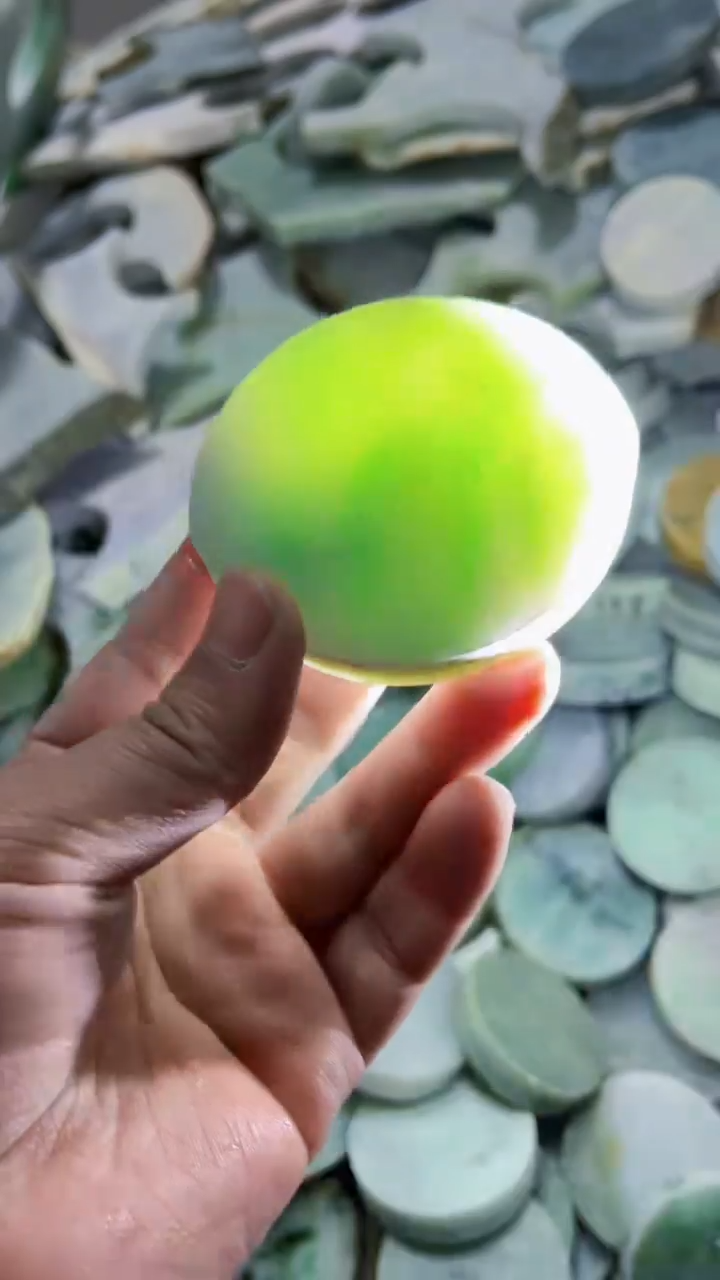 【闪购商品】翡翠挂件未镶嵌A货康壹976