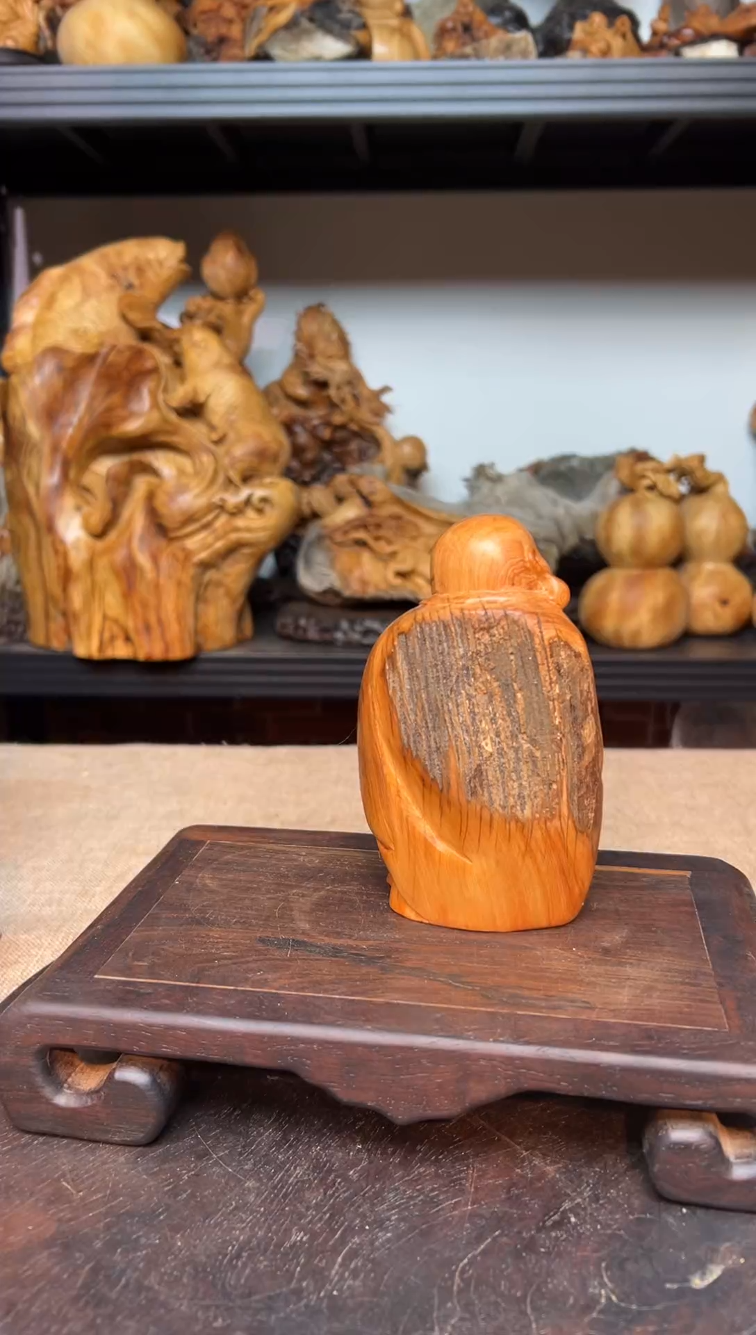 柏木（崖柏）王*翔崖柏雕刻件