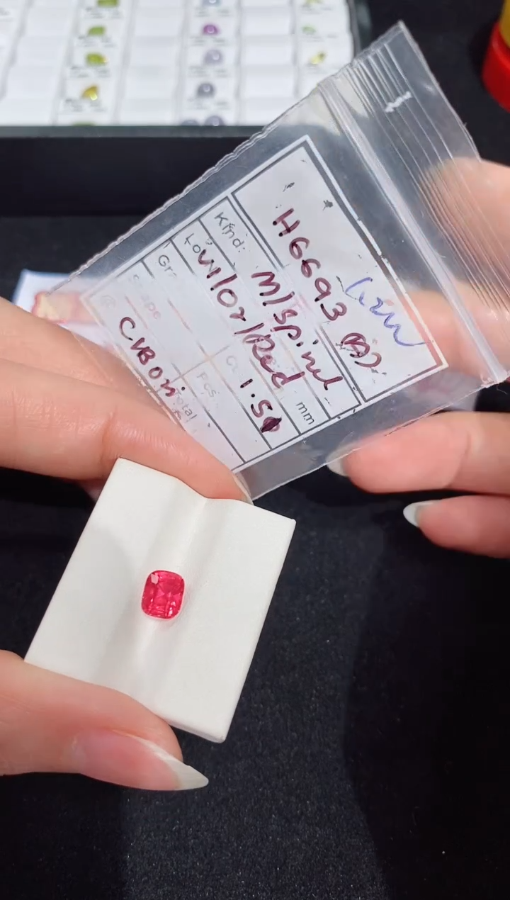 【闪购商品】尖晶石裸石未镶嵌1.51ct H6693 CG/B