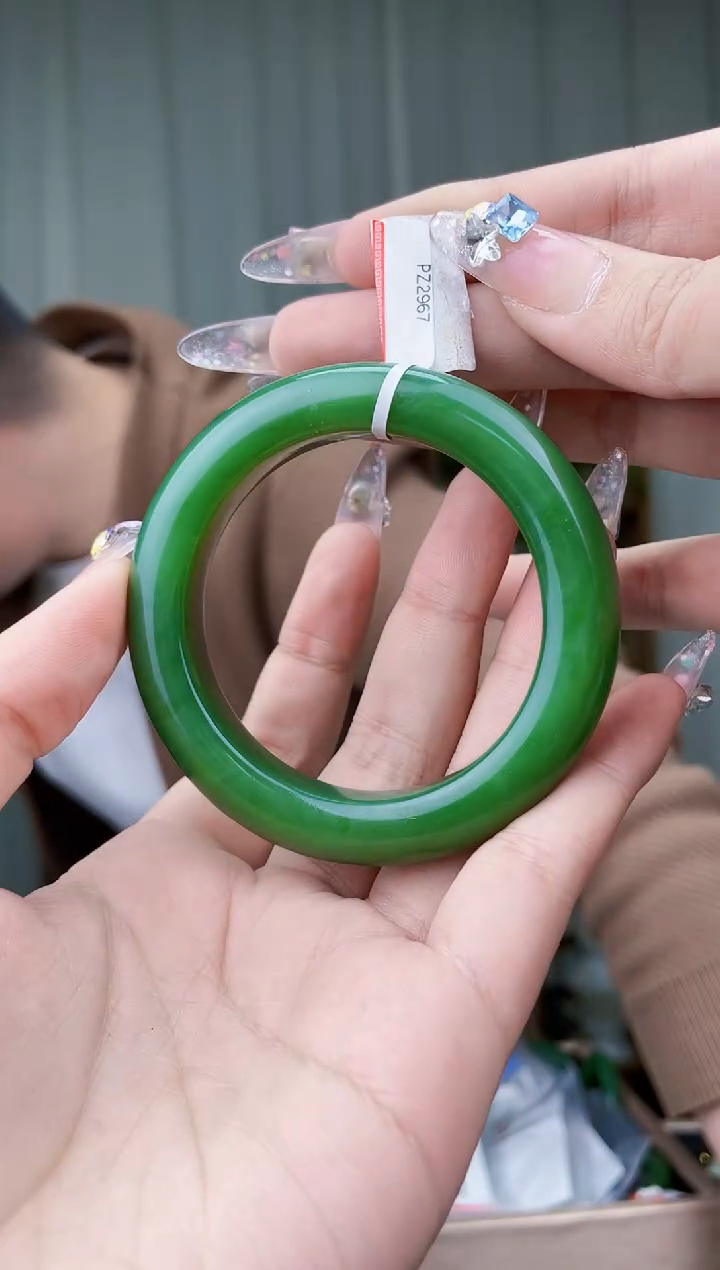 【闪购商品】和田玉挂件未镶嵌拍一发一，多样性发货！54-55