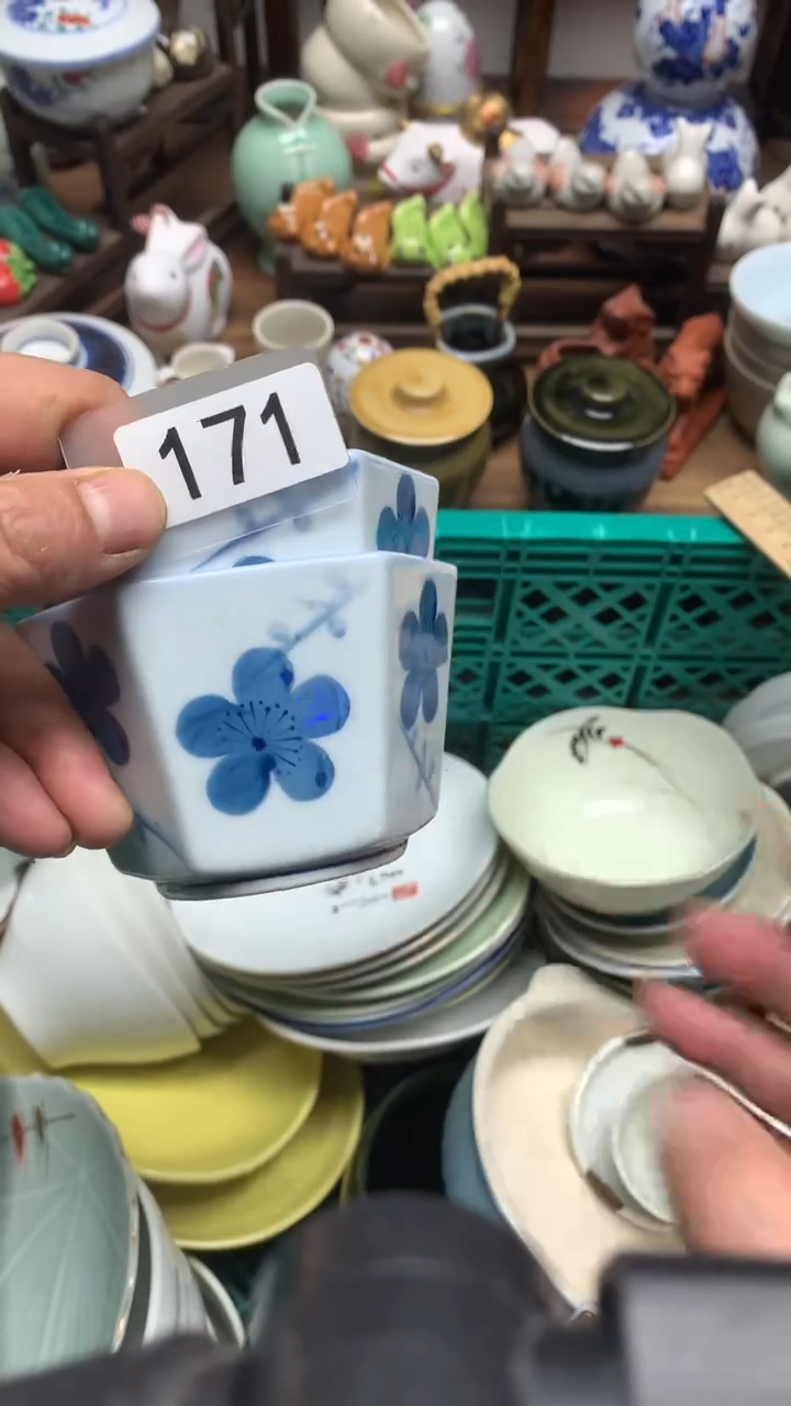 瓷片A龙华精品陶瓷店