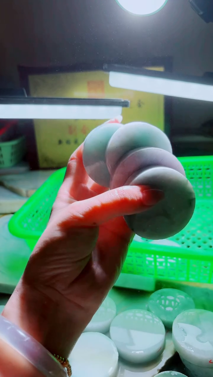 翡翠未镶嵌颈饰A货曹星723